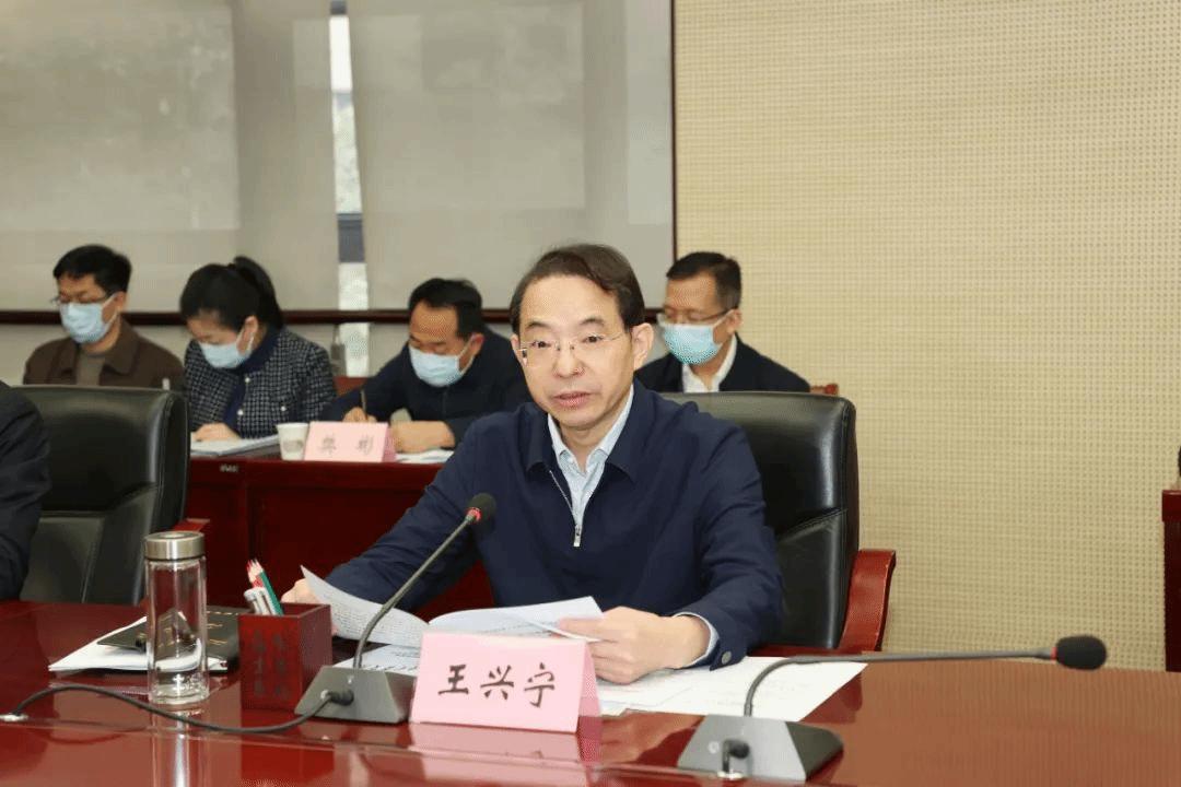 说明: 图片 说明: 图片